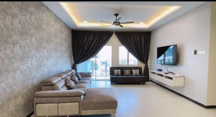Sekinchan Seaview Homestay 7 High View المظهر الخارجي الصورة