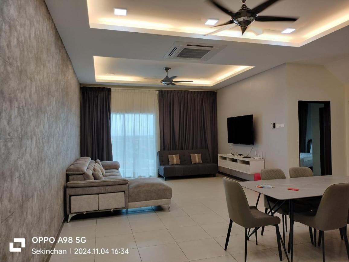 Sekinchan Seaview Homestay 7 High View المظهر الخارجي الصورة