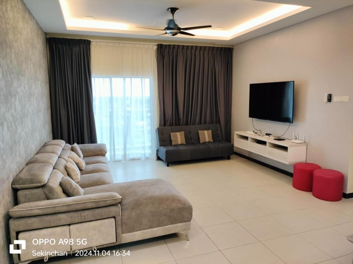 Sekinchan Seaview Homestay 7 High View المظهر الخارجي الصورة