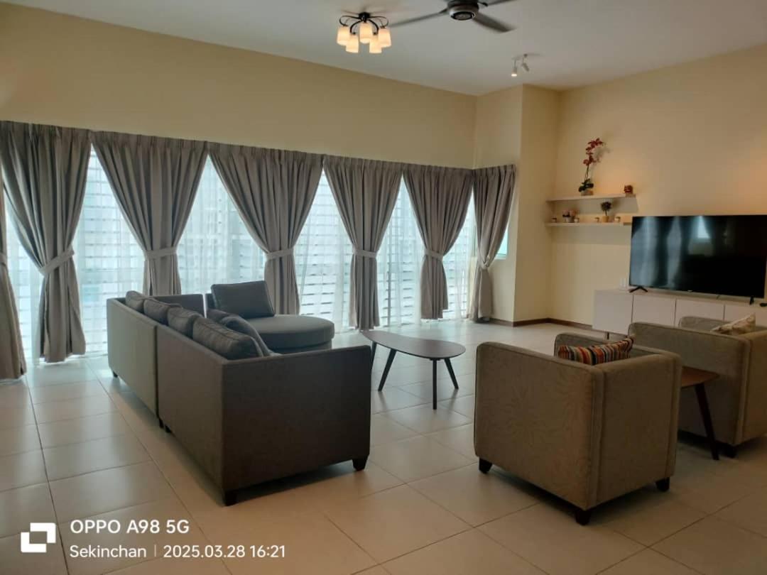 Sekinchan Seaview Homestay 7 High View المظهر الخارجي الصورة
